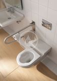 Duravit Starck 3 - Závesné WC, bezbariérové, s HygieneGlaze, alpská biela