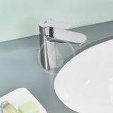 Grohe BauEdge - Páková umývadlová batéria s výpusťou, veľkosť M, chróm